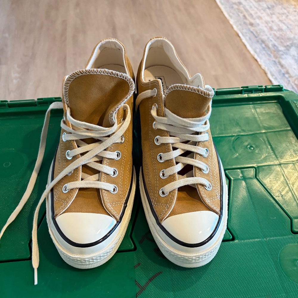 Converse Chuck 70 Low Top Suede Sneakers - Tan/Golden Mustard Size 8 1/2